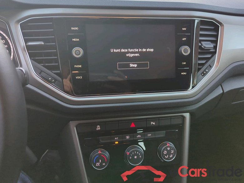 VOLKSWAGEN T-Roc 81 kW #3