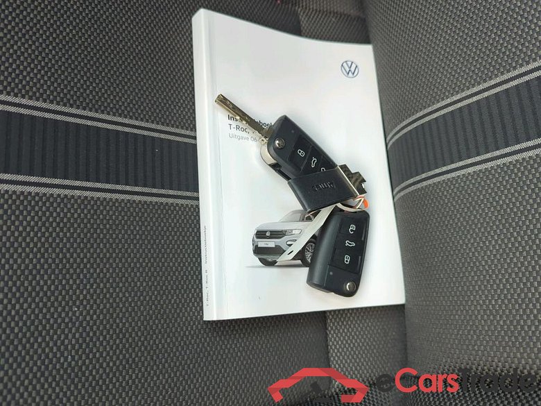 VOLKSWAGEN T-Roc 81 kW #6