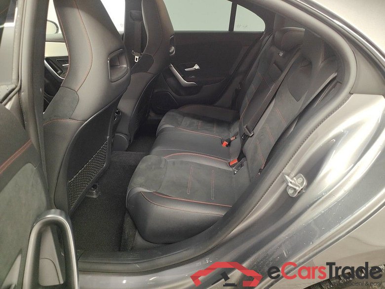 MERCEDES CLASSE CLA COUPE (C118) CLA 250 e PHEV 160hp AMG Line 4d #3