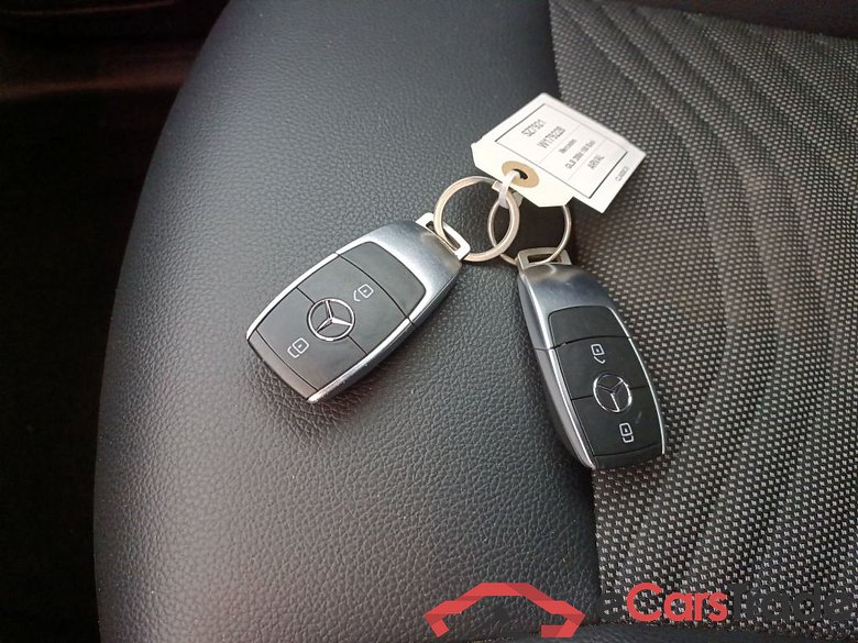 MERCEDES CLASSE GLB DIESEL (X247) GLB 200 d 150 Business Solution (EU6AP) 5d #4