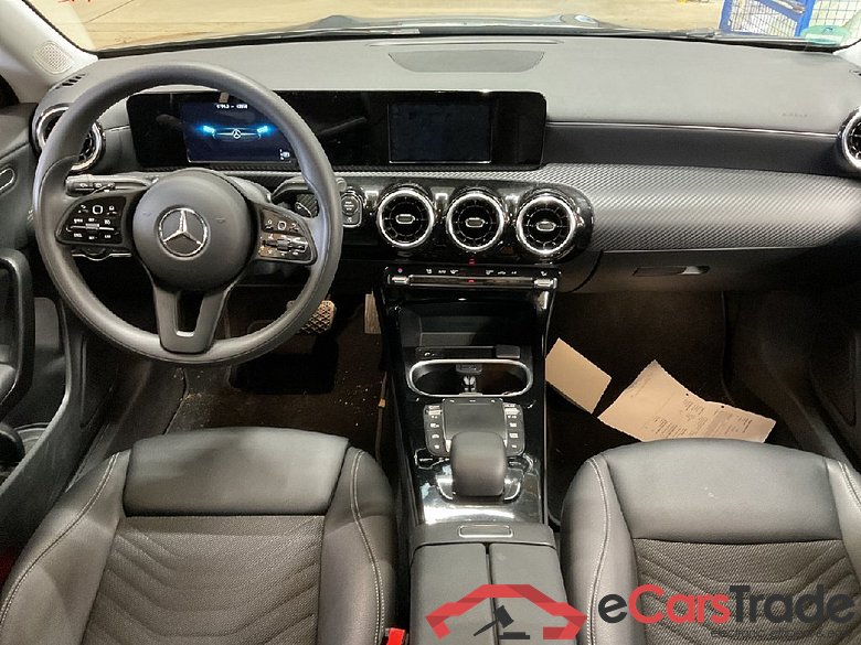 CLA -Klasse Shooting Brake CLA 180 (118.684) 1.3 AT7 E6d #3