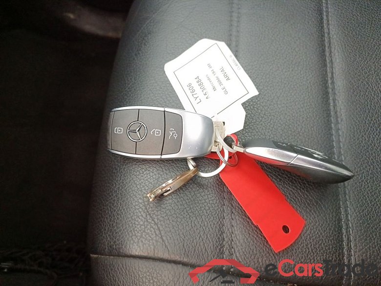 MERCEDES CLASSE GLE DIESEL (W167) GLE 350 de 194 4-Matic Business Solution (EU6d-TEMP) 5d Auto #4