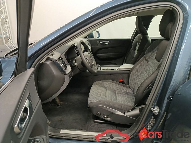 VOLVO XC60 DIESEL - 2021 2.0 B4 MHEV Core 5d #3