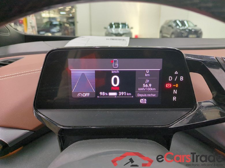 VOLKSWAGEN ID.4 / 2020 / 5P / SUV 77 kWh 174ch Pro #6
