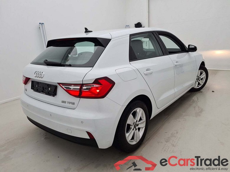 AUDI A1 SPORTBACK 1.0 25 TFSI ATTRACTION #2
