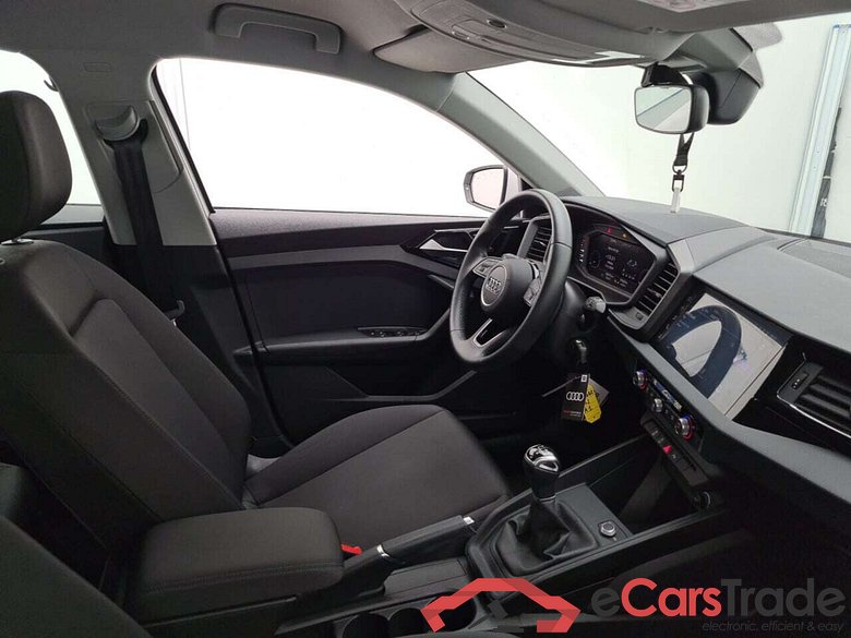AUDI A1 SPORTBACK 1.0 25 TFSI ATTRACTION #3