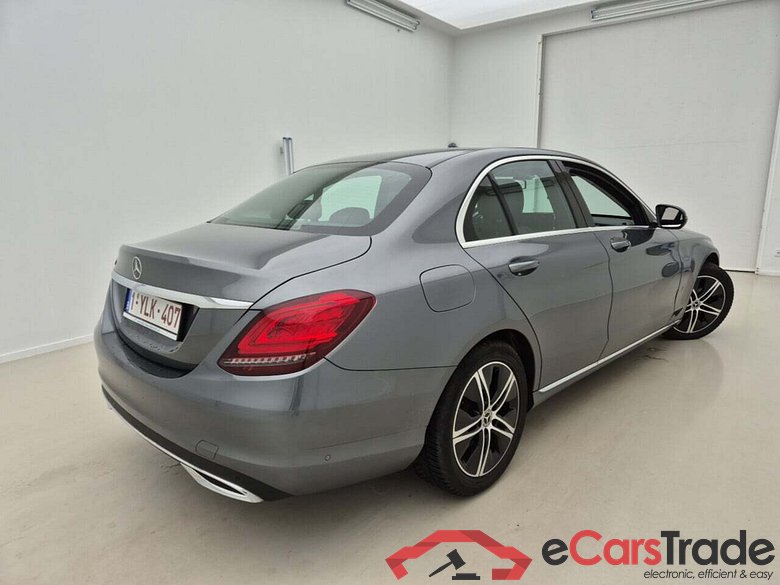 Mercedes C 180d Avantgrade Aut. LED-Xenon Navi-Pro 1/2 Sport-Leather KeylessGo Camera Klima PDC ... #3