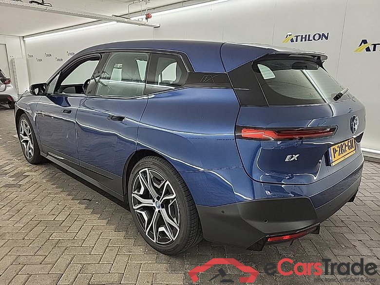 BMW iX xDrive40 5D 240kW #4