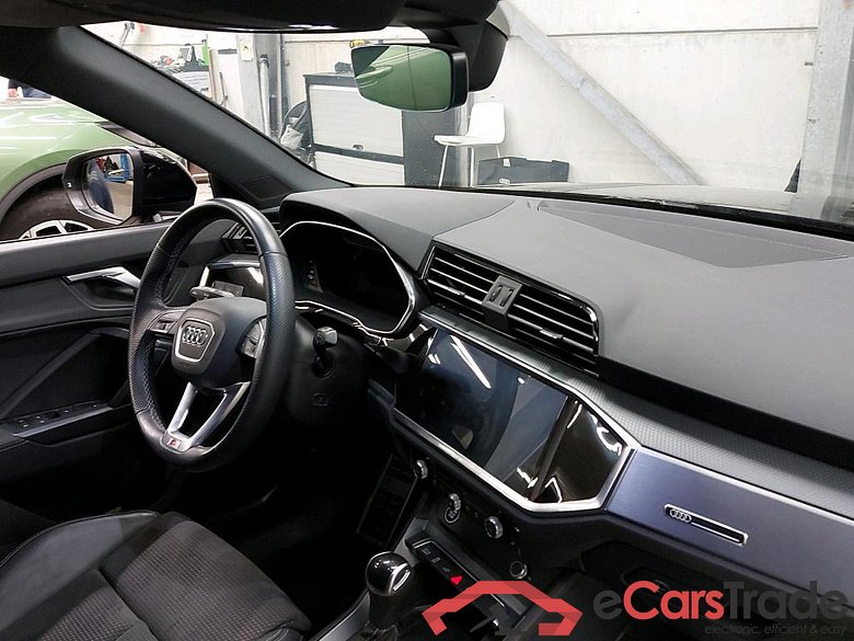 AUDI Q3 1.4 45 TFSIe Plug-In Hybrid S-line Aut. LED-Matrix Virtual Navi-Pro 1/2 Sport-Leather KeylessGo Camera Klima PDC ... #4