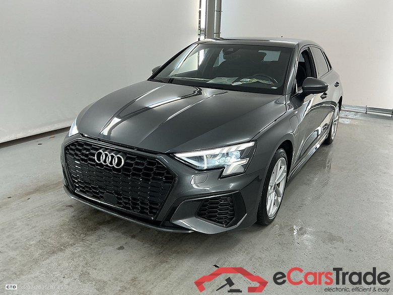 Audi A3 SB 1.4 40 TFSIe Plug-In Hybrid S-Line Aut. LED-Matrix Virtual Navi-Pro 1/2 Sport-Leather KeylessGo Klima PDC ...