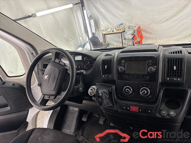 PEUGEOT Boxer / 2014 / 4P / Fourgon tôlé BlueHDi 120 S&S ASPHALT 330 L1H1 #5