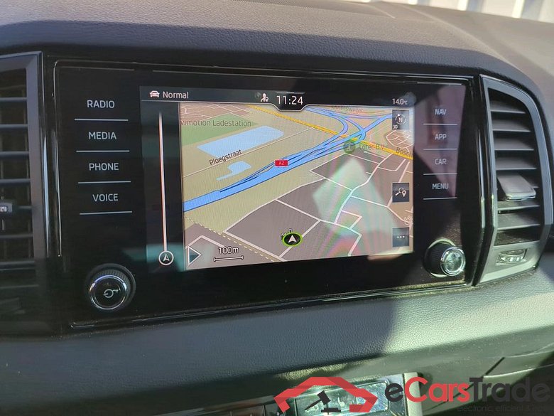 SKODA Karoq 110 kW #2