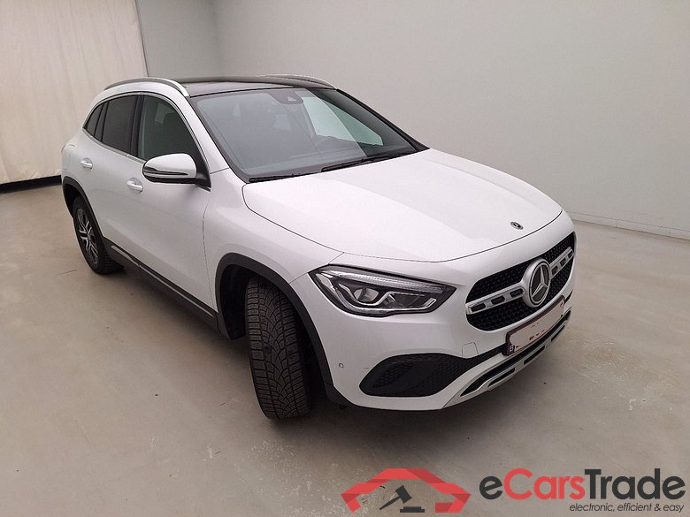 Mercedes GLA 250e Plug-In Hybrid Progressive Aut. Pano LED-Xenon Widescreen Ambient Navi Sport-Leather KeylessGo Camera Klima PDC ... #2