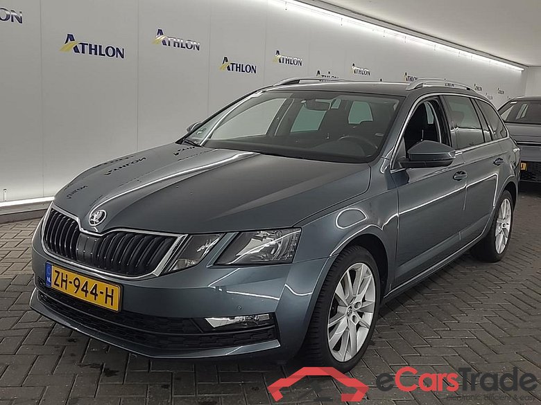 SKODA Octavia Combi 1.5 TSI Sport Bns