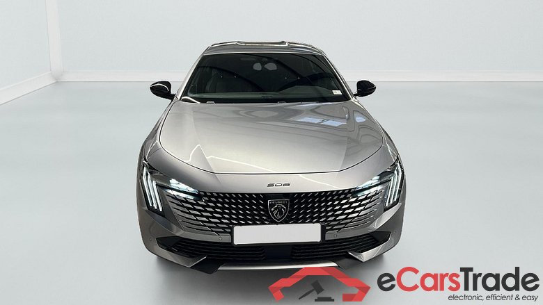 Peugeot 508 Hybrid 225 e-EAT8 Allure #2