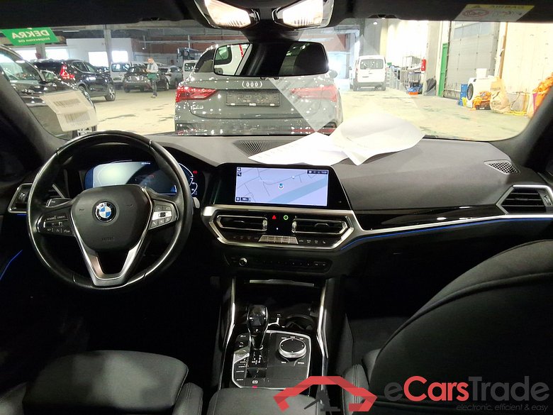 BMW 3 TOURING - 2019 330eA PHEV #6