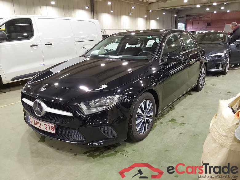 MERCEDES-BENZ CLASS A (W177) A 160 Business Solution