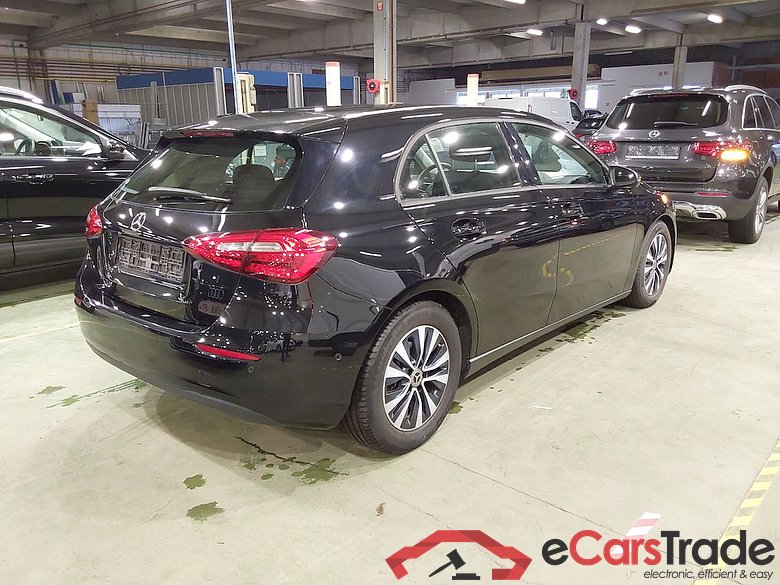 MERCEDES-BENZ CLASS A (W177) A 160 Business Solution #4