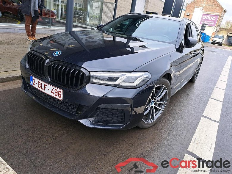 BMW - BMW 5 TOURING 520e 204PK Business Edition M Sport With Dakota Sport Seats & Travel Pack & Adaptive LED  * HYBRID * #1