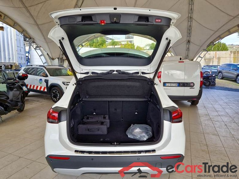 MERCEDES-BENZ GLA / 2020 / 5P / CROSSOVER GLA 250 AUTOMATIC EQ-POWER BUS EXTRA #5