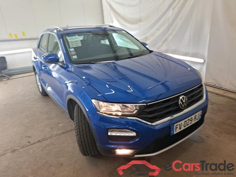 VOLKSWAGEN T-Roc / 2017 / 5P / SUV 1.5 TSI 150 EVO LOUNGE BUSINESS DSG7 #4
