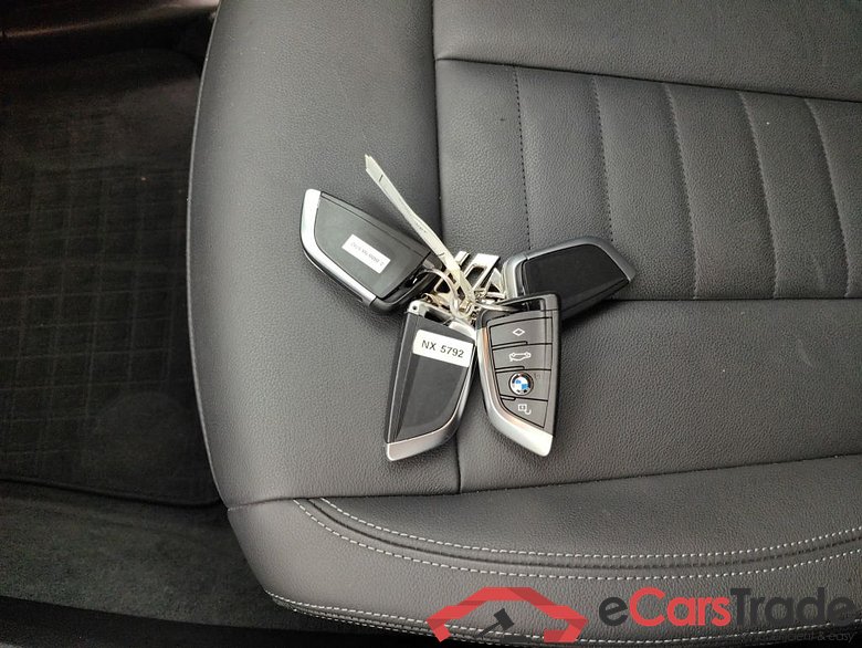 BMW X3 DIESEL - 2018 2.0 dA 190 xDrive20 (EU6d-TEMP) 5d #4