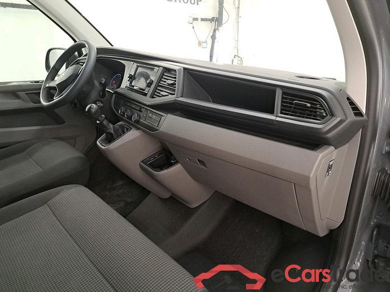 VOLKSWAGEN Transporter VU 4p Fourgon 2.0 TDi 150 L1H1 Business Line #5