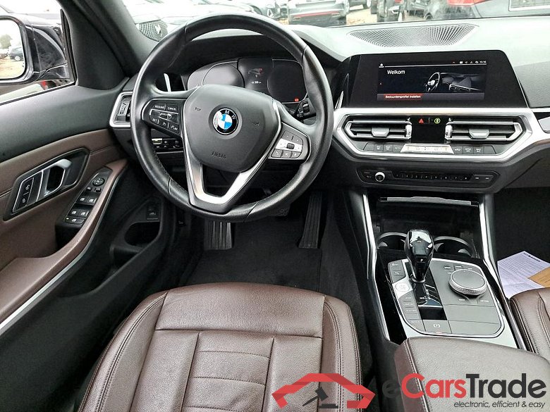 BMW 318d Aut. LED-Xenon Navi Leather KeylessGo Klima PDC ... #6