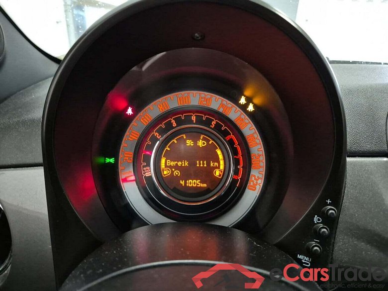 FIAT 500 1.0 Hybrid Club #4