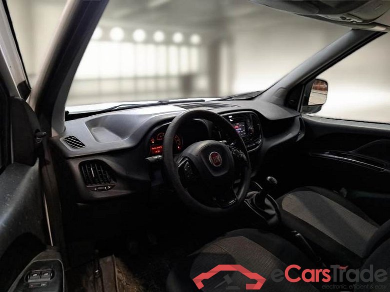 FIAT DOBLÒ CARGO / 2014 / 4P / VETT. FURGONATA 1.3 MULTIJET 16V 95CV SX EURO 6 #3