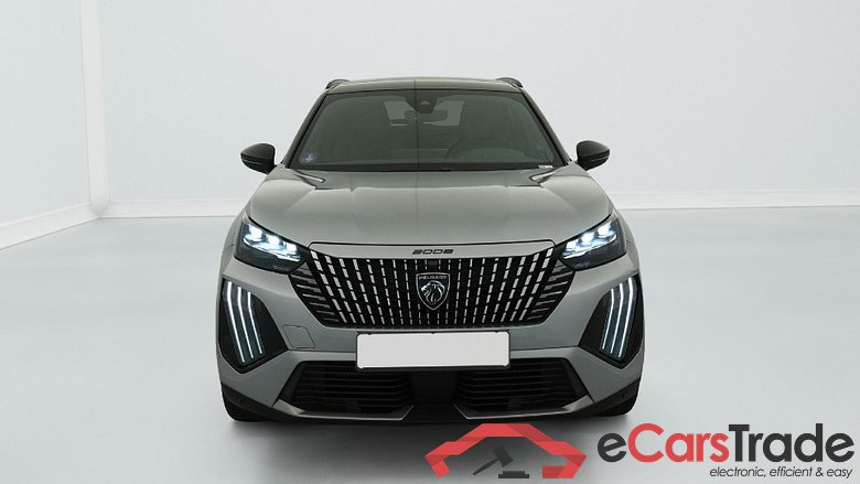 Peugeot 2008 PureTech 130 S&S EAT8 GT #2