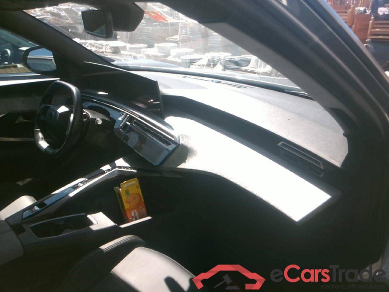 Peugeot 3008 Allure 3008 Hybrid 136 e-DCS6 #3