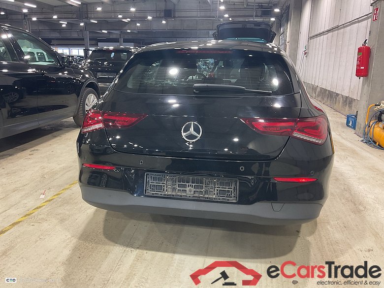 MERCEDES-BENZ CLA 1.3 CLA 200 BUSINESS LINE DCT #3