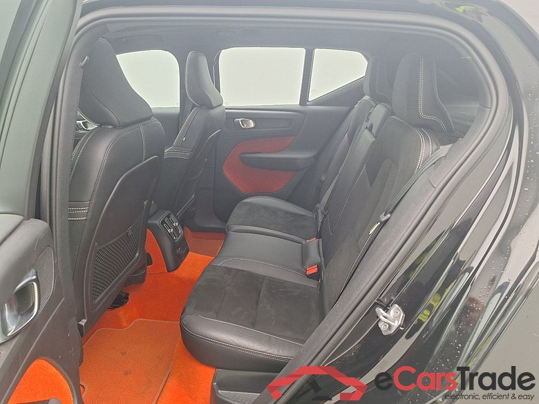 Volvo, XC40 '17, Volvo XC40 T4 Recharge Geartronic R-Design 5d #4