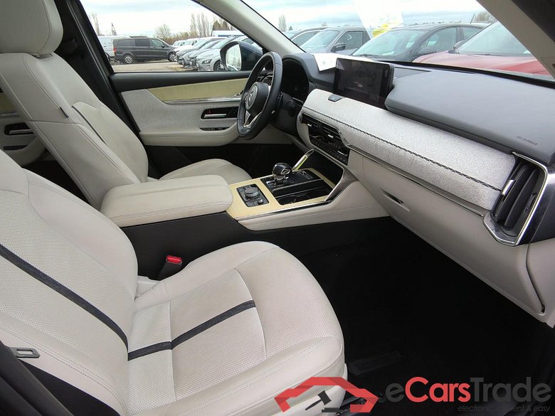 CX-60 E-SKYACTIV 327CH BVA TAK #3