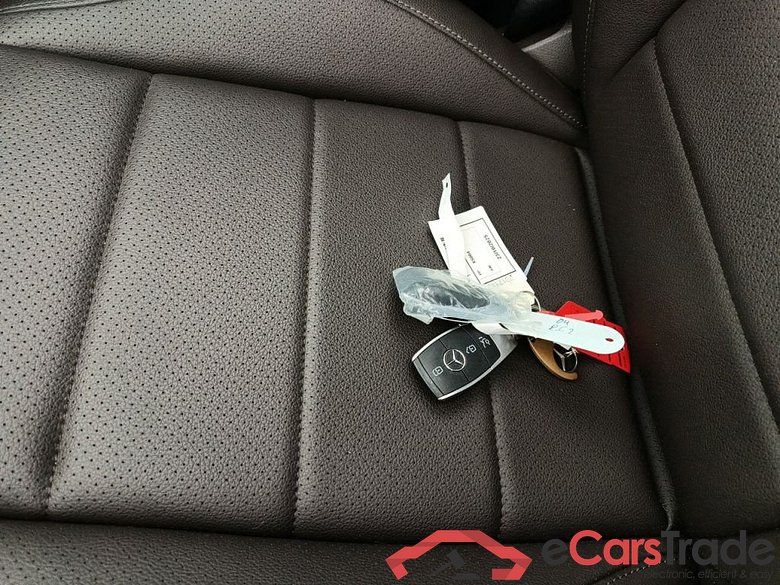 MERCEDES CLASSE GLE (W167) GLE 350 e 211 (+136) 4-Matic PHEV 5d #4