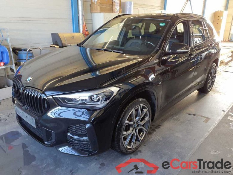 BMW X1 (F48)(2015->) DE - SUV5 sDrive20i EU6d, M Sport (EURO 6d), (Facelift) 2020 - 2022 #1