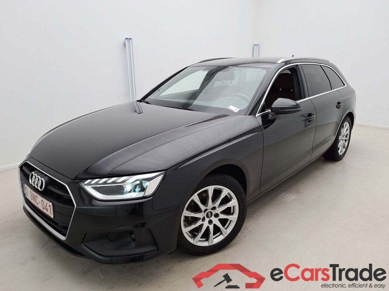 AUDI A4 AVANT 30 TDI BUSINESS ED. S-TRONIC