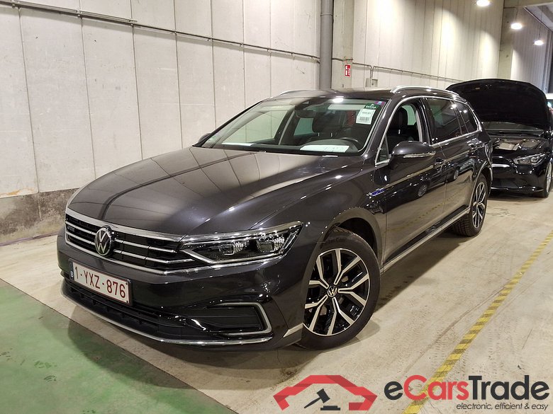VOLKSWAGEN PASSAT VARIANT 1.4 TSI MSQ VARIANT GTE BUSINESS