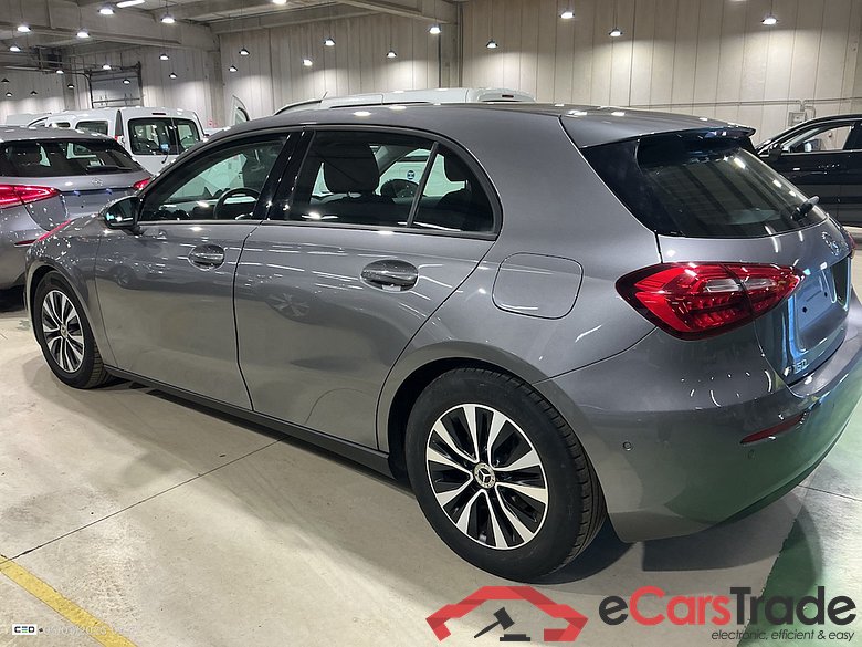 MERCEDES-BENZ CLASS A (W177) A 160 Business Solution #3