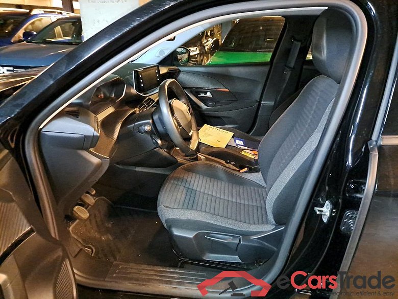 Peugeot 2008 1.2 PureTech LED Navi Camera Klima PDC ... #5