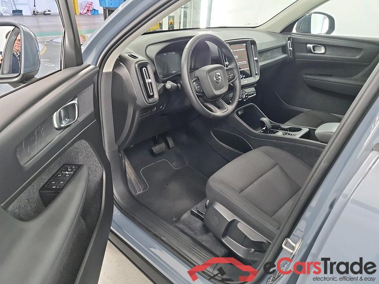 VOLVO XC40 1.5 T2 MOMENTUM CORE AUTO #5