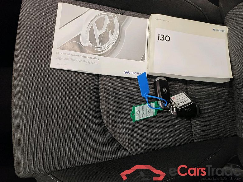 Hyundai i30 Wagon 1.0 T-GDI MHEV Comfort Smart 5d #4