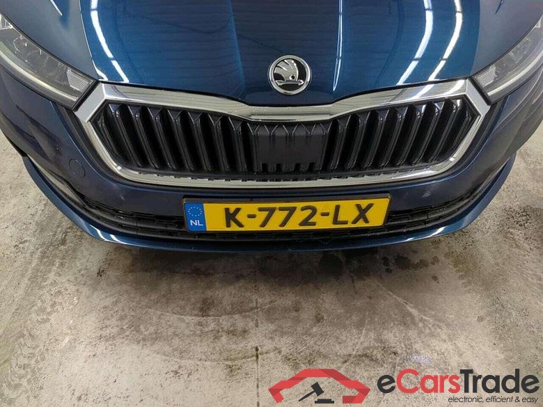 SKODA Octavia Combi 1.0 TSI Bns Edition #4