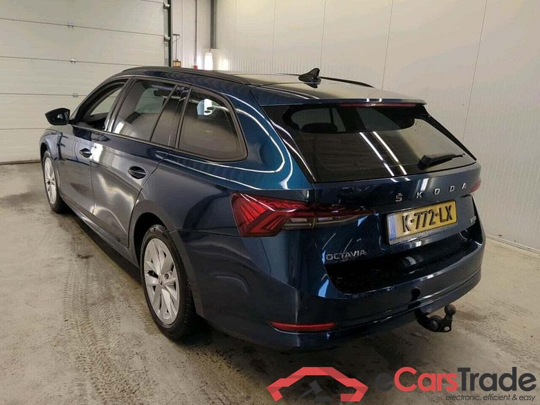 SKODA Octavia Combi 1.0 TSI Bns Edition #6