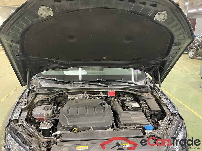 SKODA SUPERB COMBI 2.0 CRTDI 90KW DSG7 STYLE #6