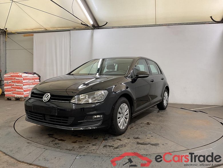 VOLKSWAGEN Golf VII Golf   Trendline 1.2 TSI BlueMotion Technology 81 kW (110 ch) 7 vitesses DSG #1