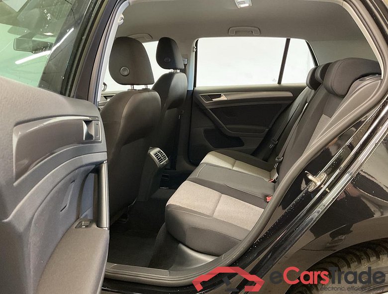 VOLKSWAGEN Golf VII Golf   Trendline 1.2 TSI BlueMotion Technology 81 kW (110 ch) 7 vitesses DSG #3