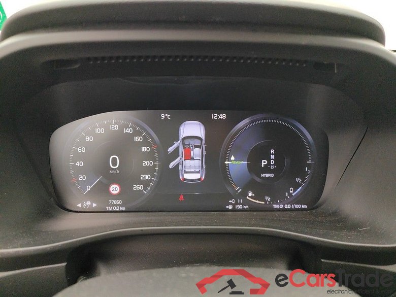 Volvo XC40 T5 Recharge Geartronic R-Design 5d #6