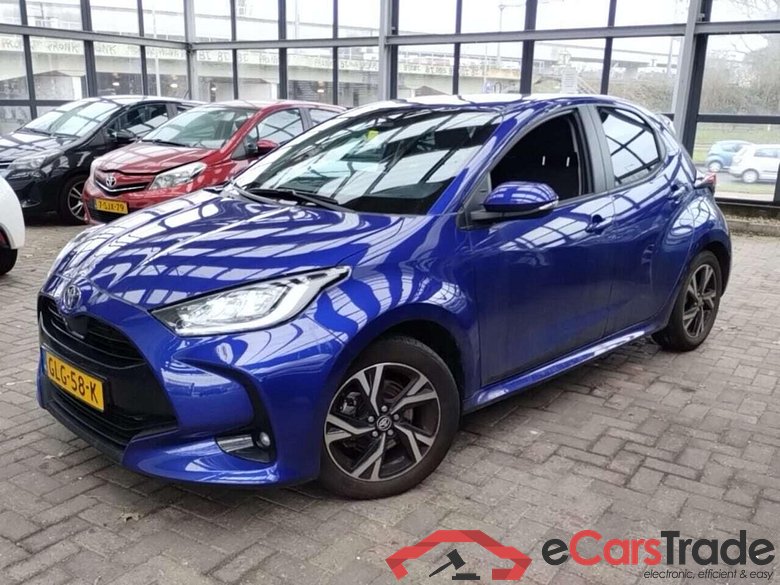 TOYOTA YARIS 1.5 Hybrid 115 First Edition #1